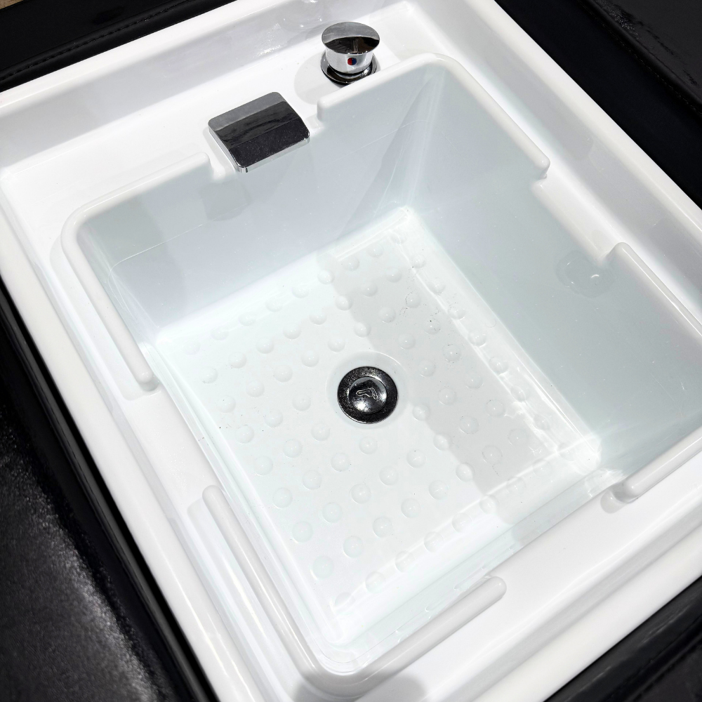 420.png Japanese Head Spa Black Full Bed with Foot Spa Plumbed - with Electric Back Rest (inc. Steamer, Steamer Hood & 2 x Water Heater)